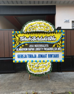 Papan Bunga Duka di Kalitidu